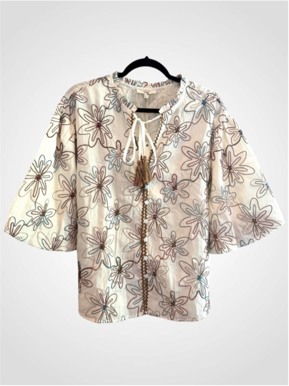 Easel Embroidered Bubble Sleeve Top Size S
